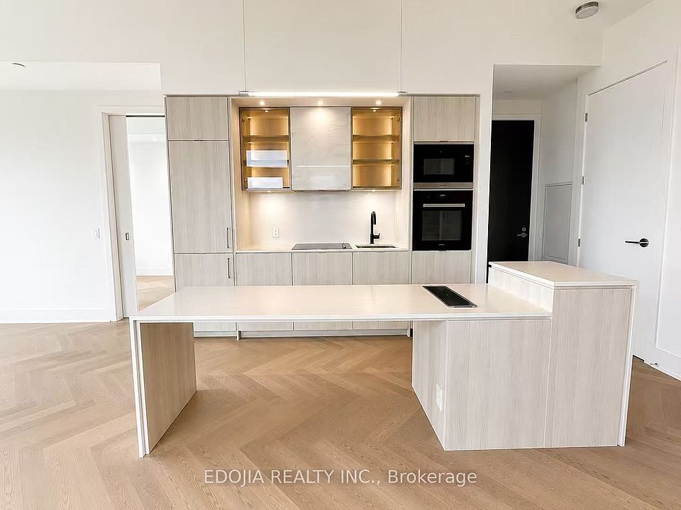 1st image of 11 Yorkville Ave #6004