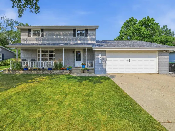 708 Mary St, Beaver Dam, WI 53916