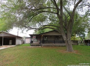 710 County Road 4402, Hondo, TX 78861