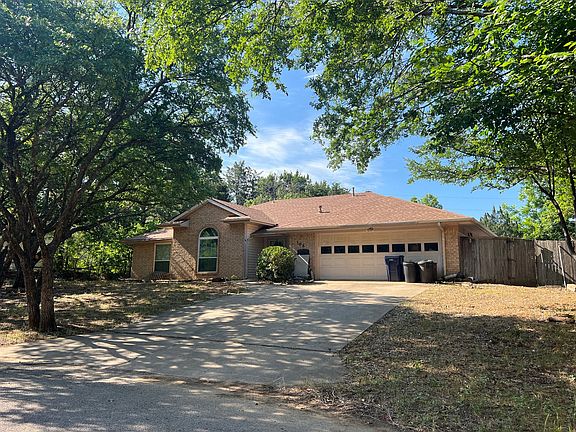 2nd image of 106 Brookdale Dr