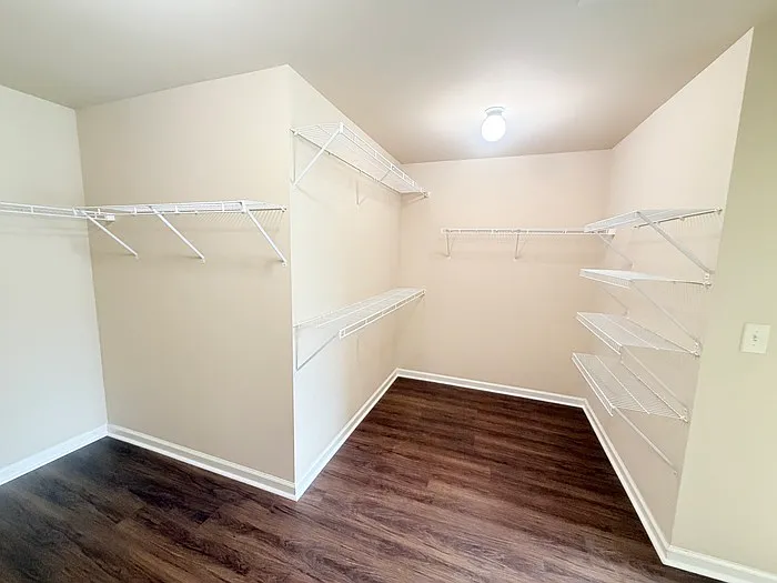 5230 Brierstone Dr — Photo 13