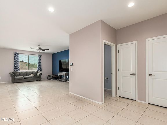 3rd image of 12099 N Sutter Dr