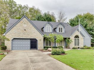 5601 Quail Run, North Olmsted, OH