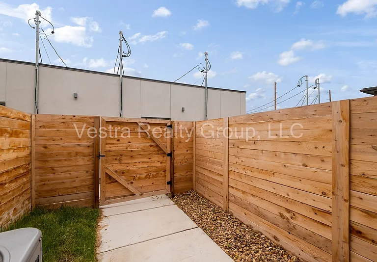 1314 Osceola St — Photo 29