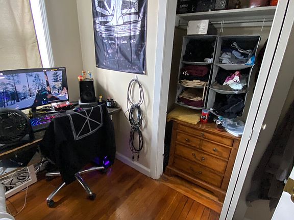 5th image of 31 Hemenway St #32