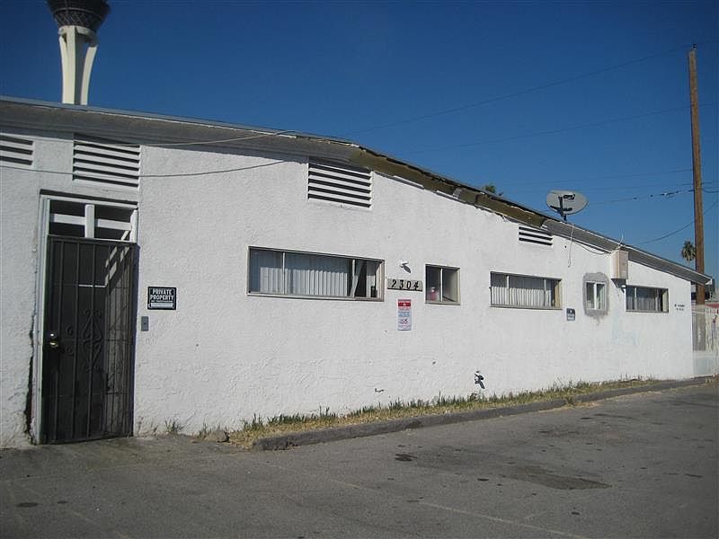 1st image of 2304 Santa Ynez Dr APT 8