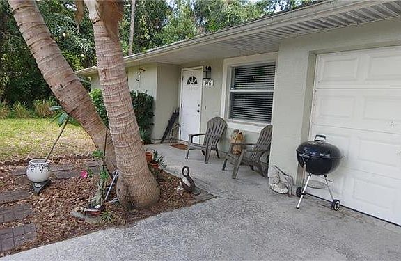 2nd image of 916 35th Ave SW