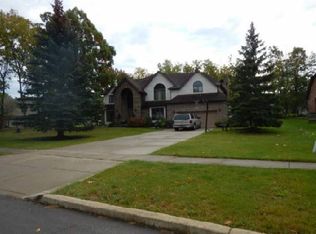 70 Spicer Creek Run, Grand Island, NY 14072