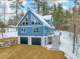 71 Vachon Dr, Wakefield, NH 03830