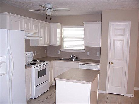 1st image of 2609 Cobia Ct