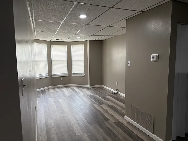 611-613 Lancaster Ave #613-B — Photo 5