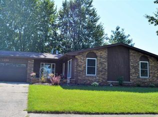 1408 Canterbury Dr, Decatur, IN 46733