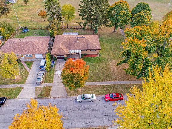 4th image of 4987 Teddy Dr