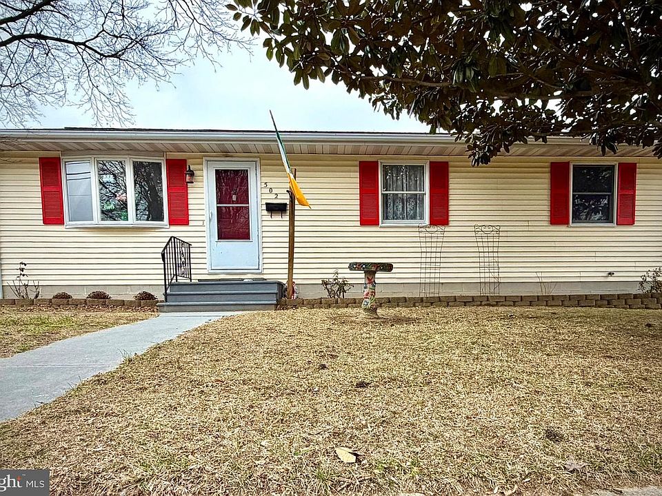 1st image of 502 Marshall St