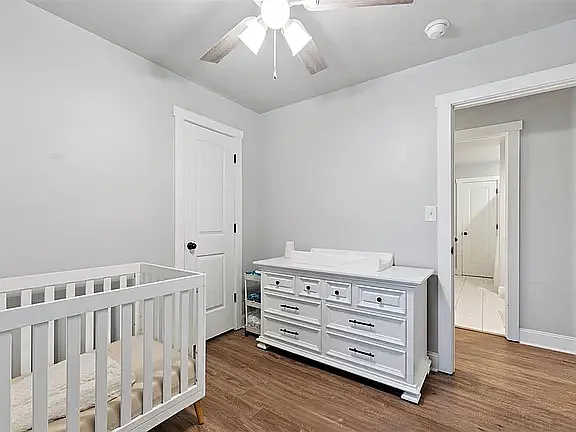 10609 N McKinley Ave — Photo 35