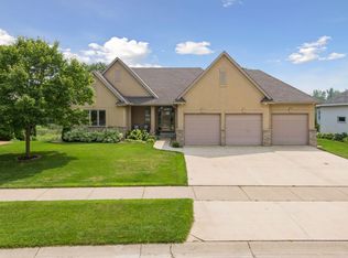 18633 68th Pl N, Maple Grove, MN 55311