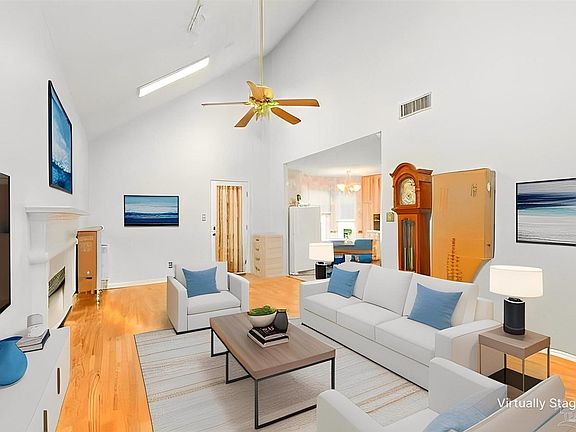 4th image of 6997 Weatherwood Dr