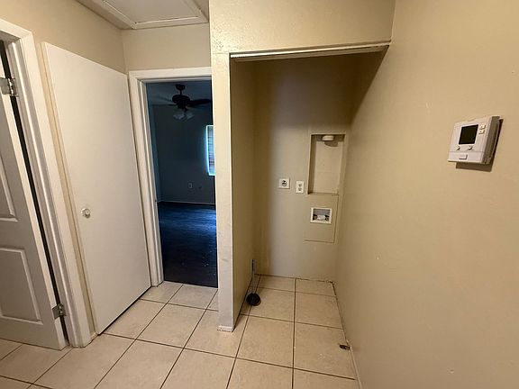 2nd image of 3909 Belmont St APT 2