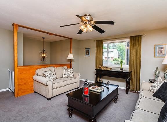 4th image of 10501 Seacliff Ln