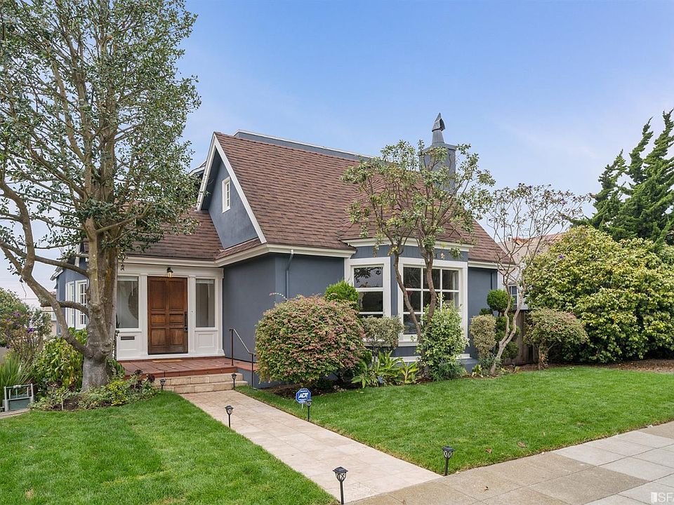 1st image of 306 Santa Ana Ave