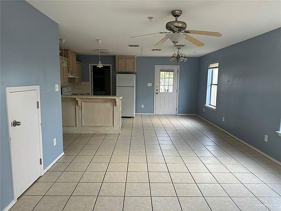 2nd image of 1503 W Kiwi Ave APT 1