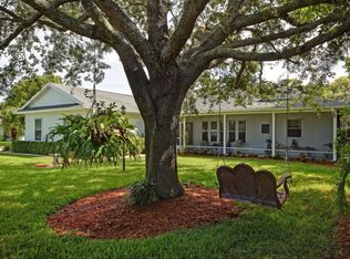 718 W Fischer Cir, Sebastian, FL 32958
