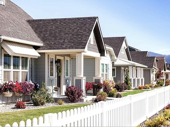 3rd image of 1757 N Kramer Rd