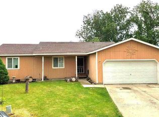 503 Ensio Ct, Grandview, WA 98930