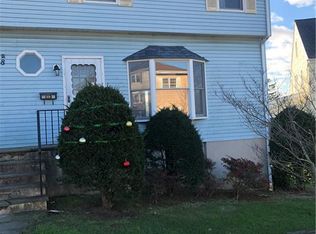 8 Woodland Ave, Pt Chester, NY 10573