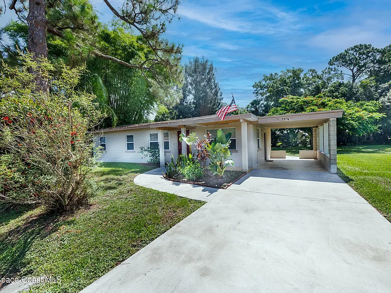 248 Laurel Oak St — Photo 1