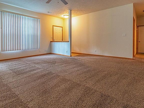 4th image of 2357 Sandhutton Ave