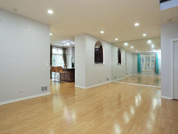4th image of 149 Fulbright Ln