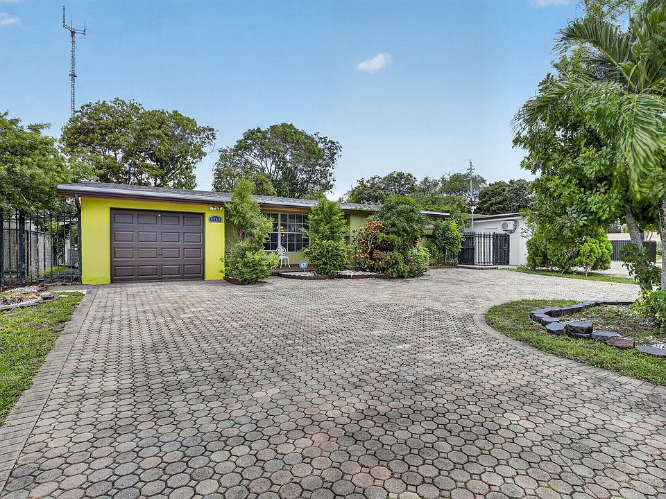 1st image of 6768 Pansy Drive