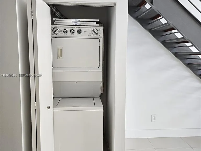 60 SW 13th St #2810 — Photo 3