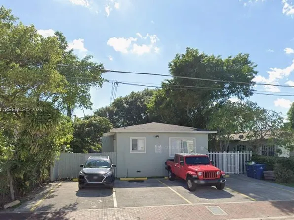 1514 SW 6th St APT 4, Miami, FL 33135