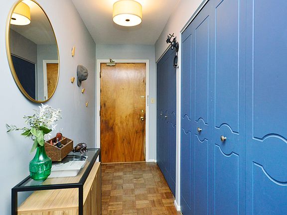 2nd image of 251 Marengo Ave APT 3D