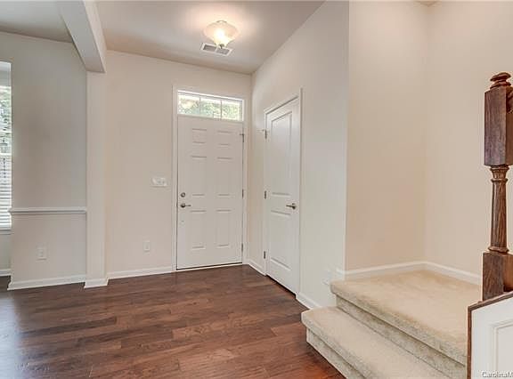 5th image of 9326 Lenox Pointe Dr #174