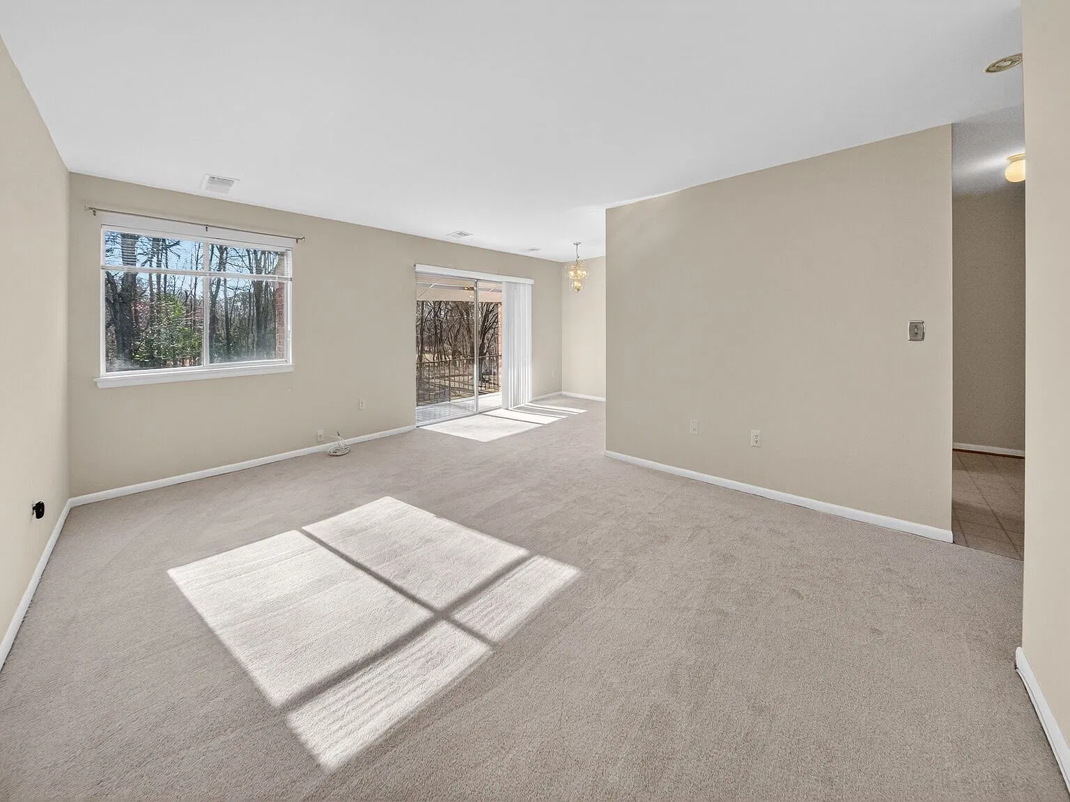 3364 Hewitt Avenue, #301, Silver Spring MD 209... - 301 — Photo 2