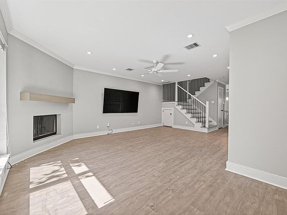 3rd image of 1805 Witte Rd #3