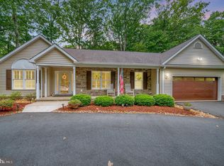 104 Gold Valley Rd, Locust Grove, VA 22508