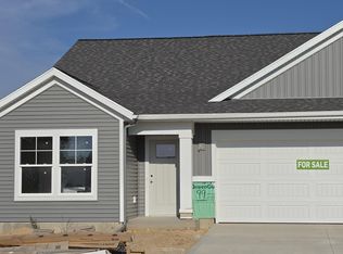 99 Fireside Dr SW #14, Grand Rapids, MI 49534