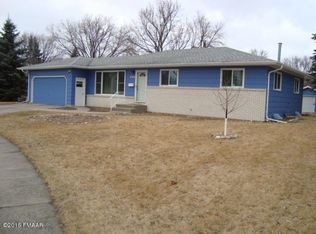 2508 Willow Rd N, Fargo, ND 58102