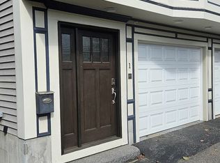 1 Goodwin Ct, South Boston, MA 02127