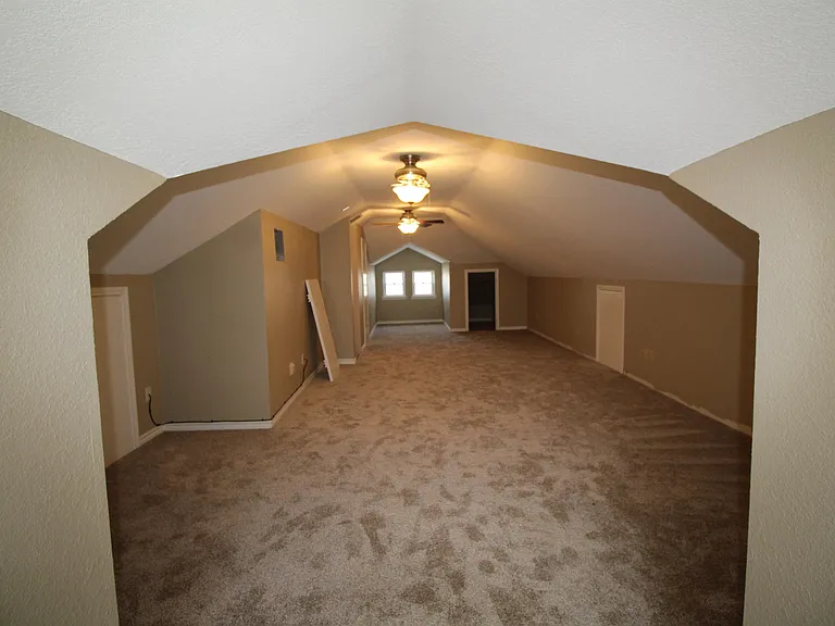 7731 FM 857 — Photo 16