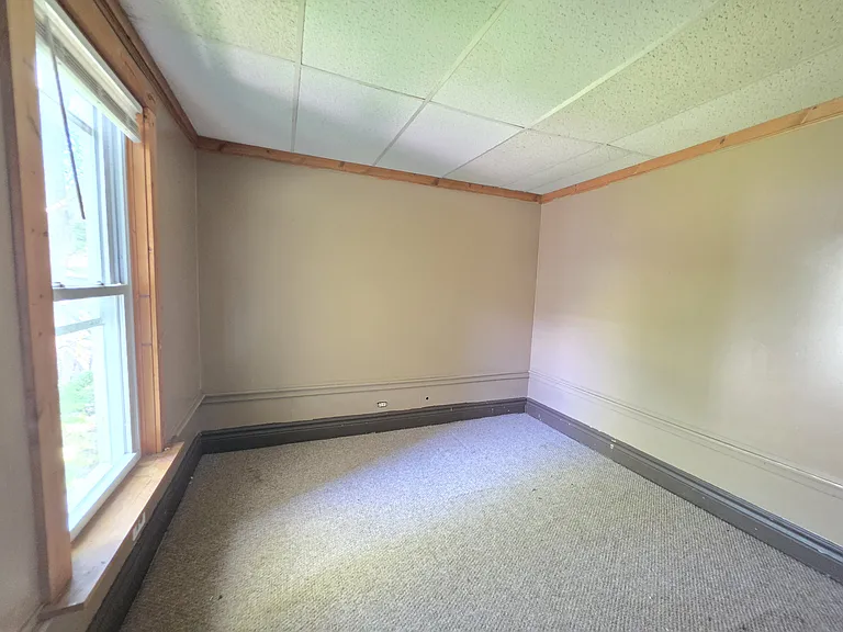 50 Hubbell Ave #1 — Photo 2