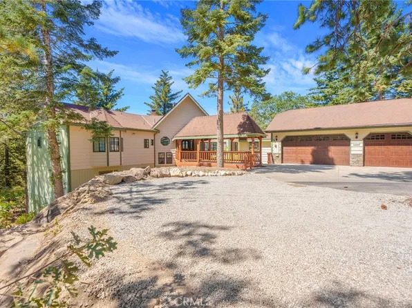 32424 Snow Shoe Ln, Running Springs, CA 92382