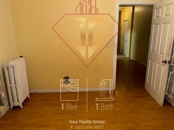 67 Stuyvesant Avenue image 2 of 13