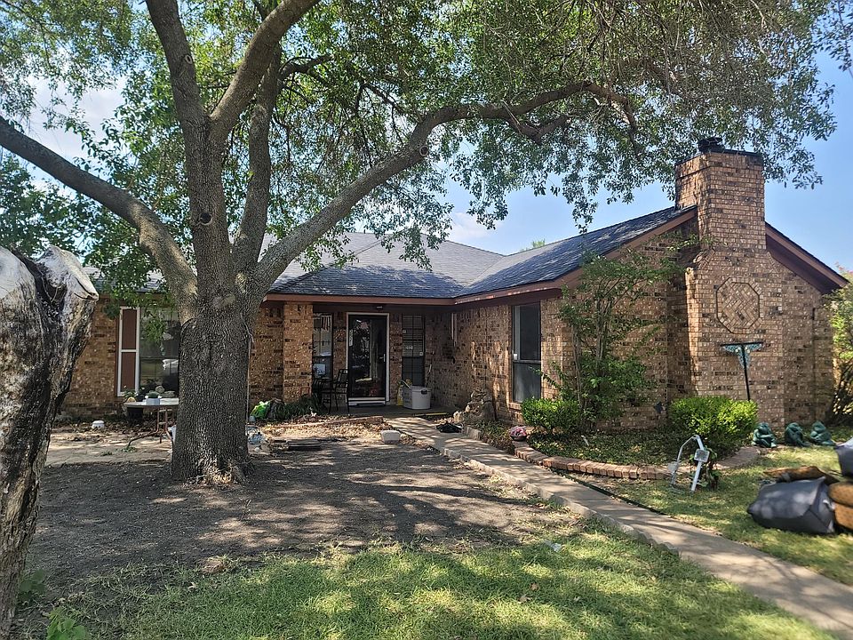 1st image of 2521 Dillon Dr