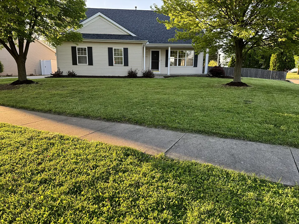 3308 Summerview Ln photo 1