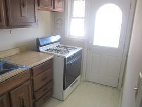 4th image of 415 M St NE